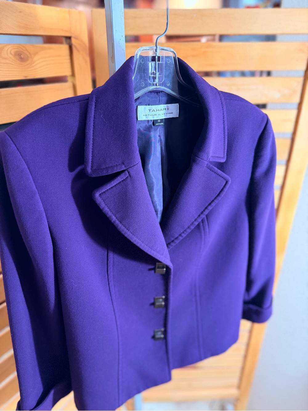 Tahari Purple Tailored Cropped Blazer - Picture 3 of 10